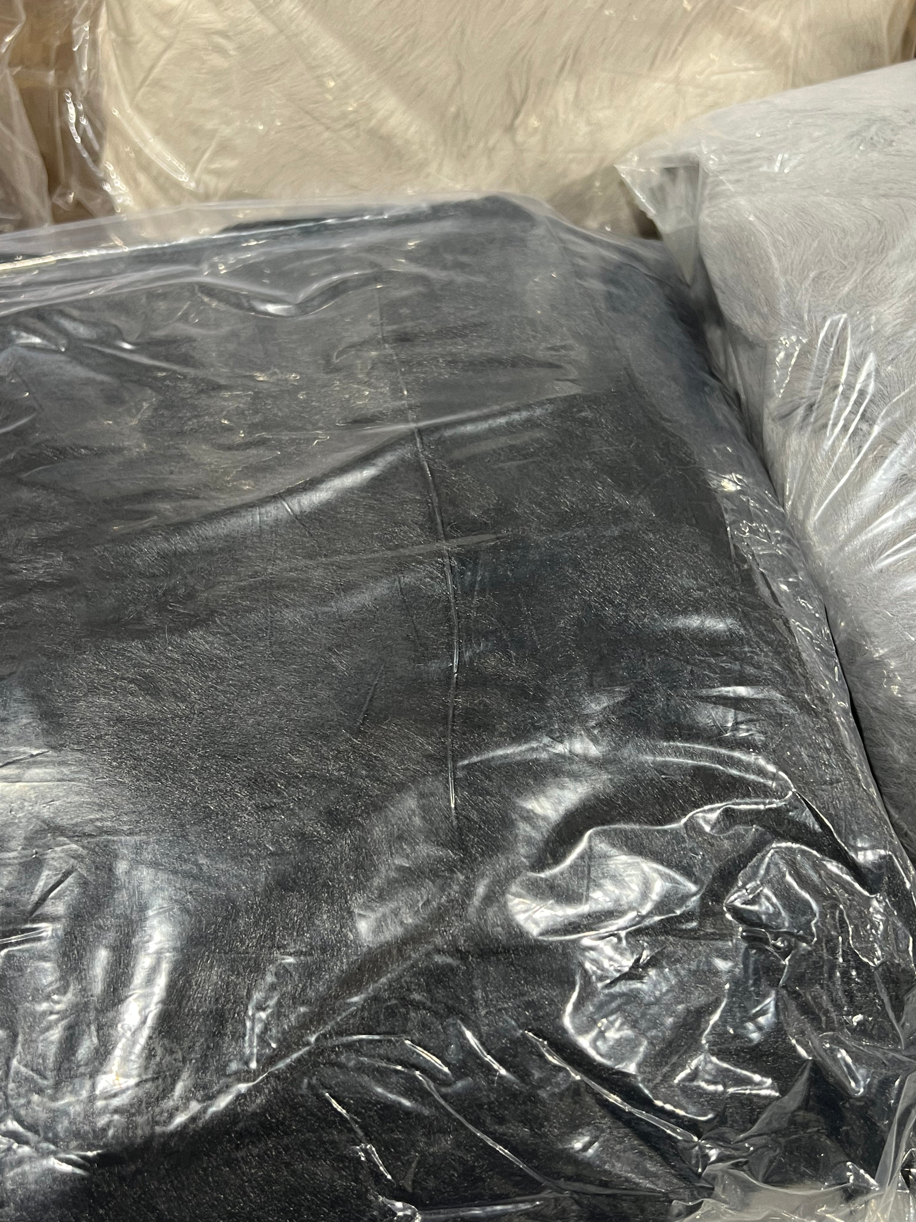 Cloud-Soft Faux Fur Pet Seat Cover & Sofa Bed – For Cats & Small Dogs