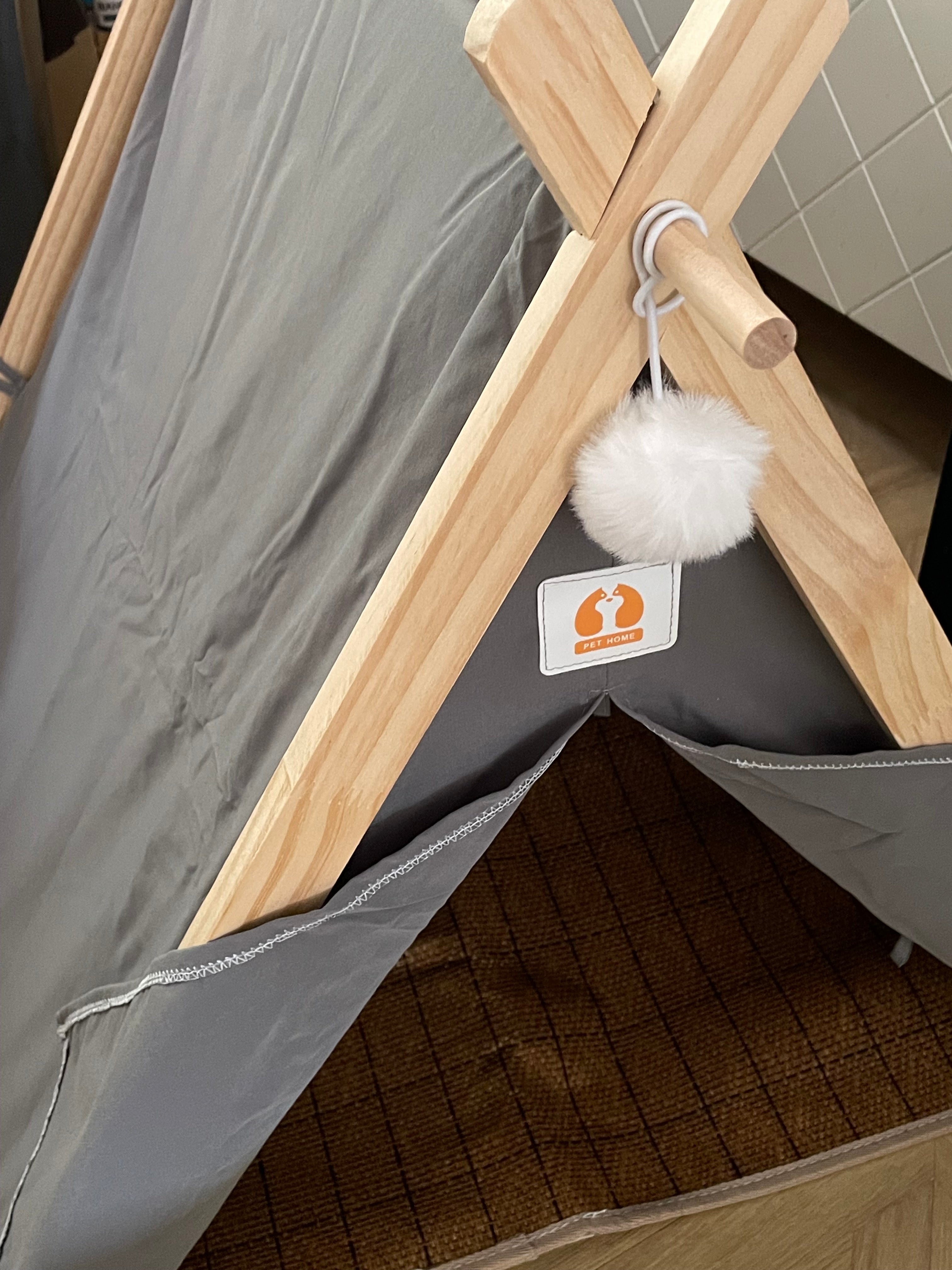Whiskery Teepee Retreat – Pet Tent with Cushions & Mat