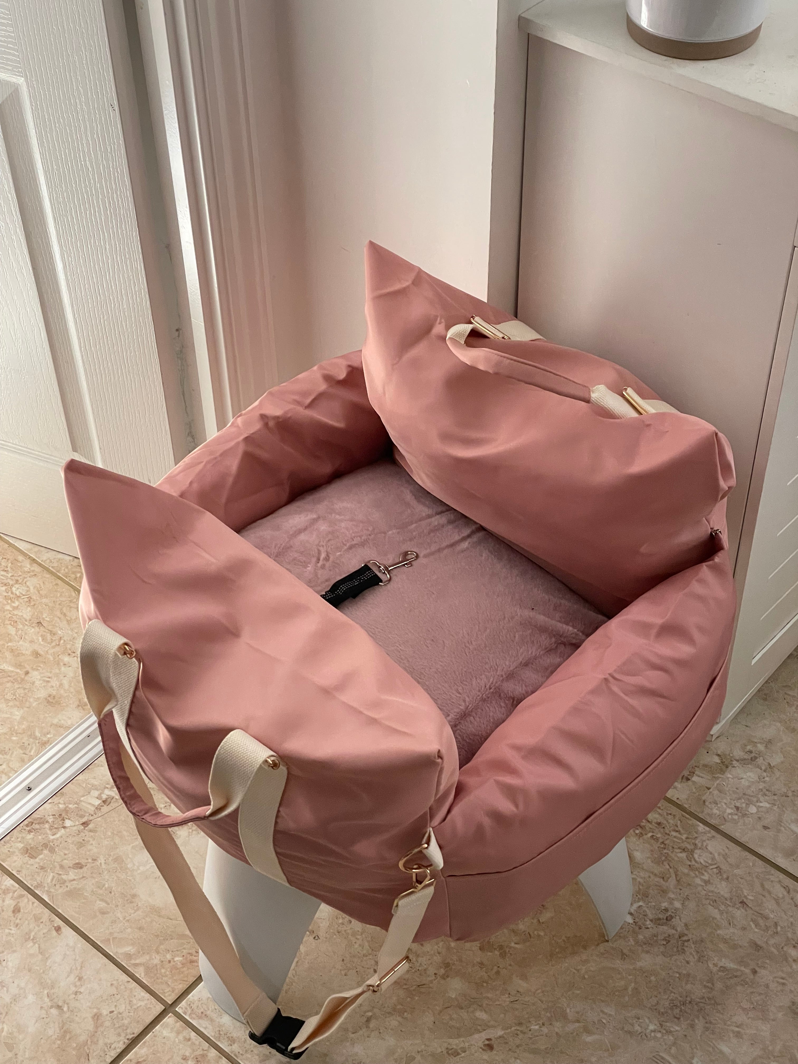 Princess Ride Booster – Blush Pink Pet Car Seat Bed